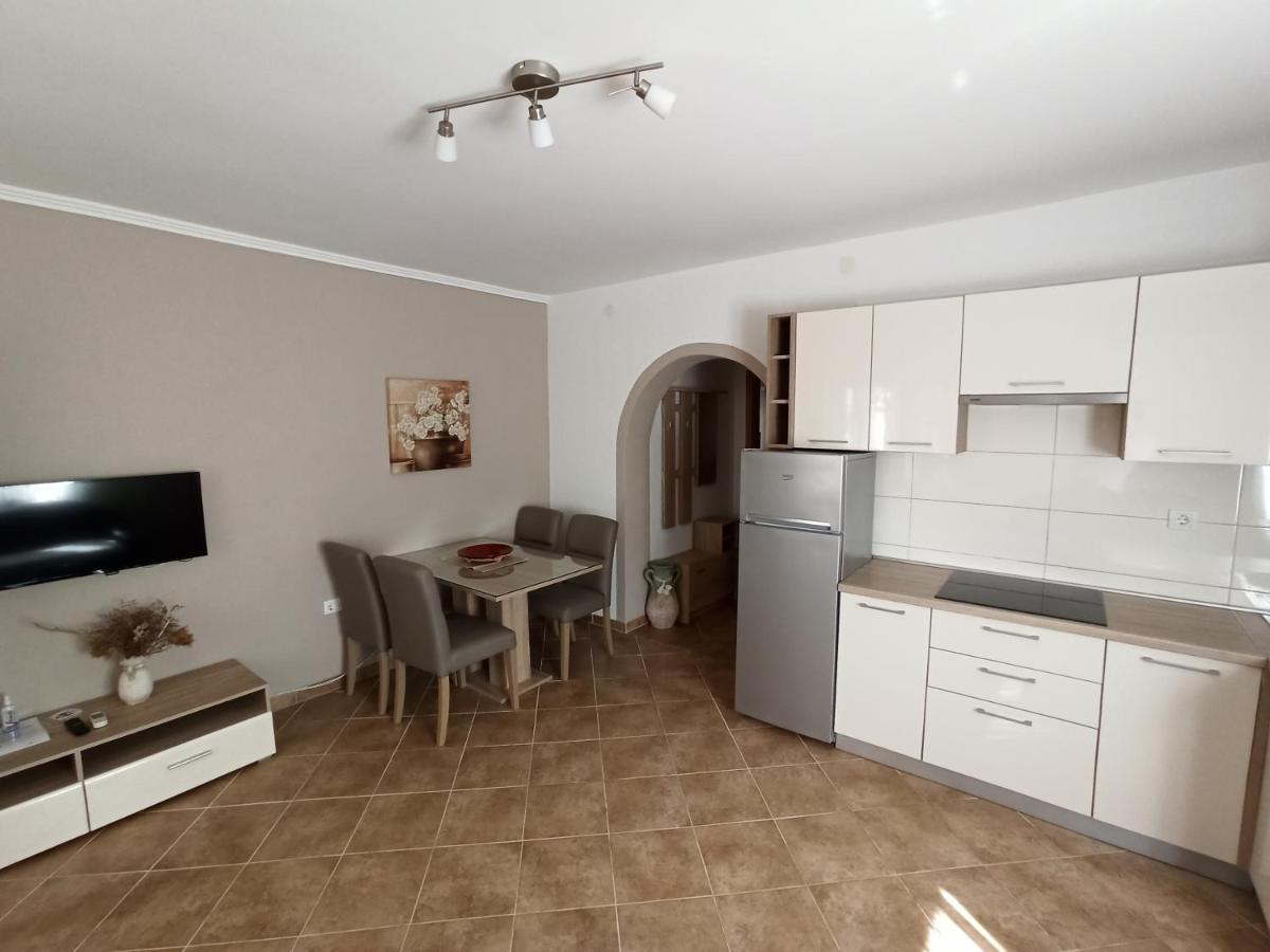 Apartmani Vesna Krk Town Exteriér fotografie
