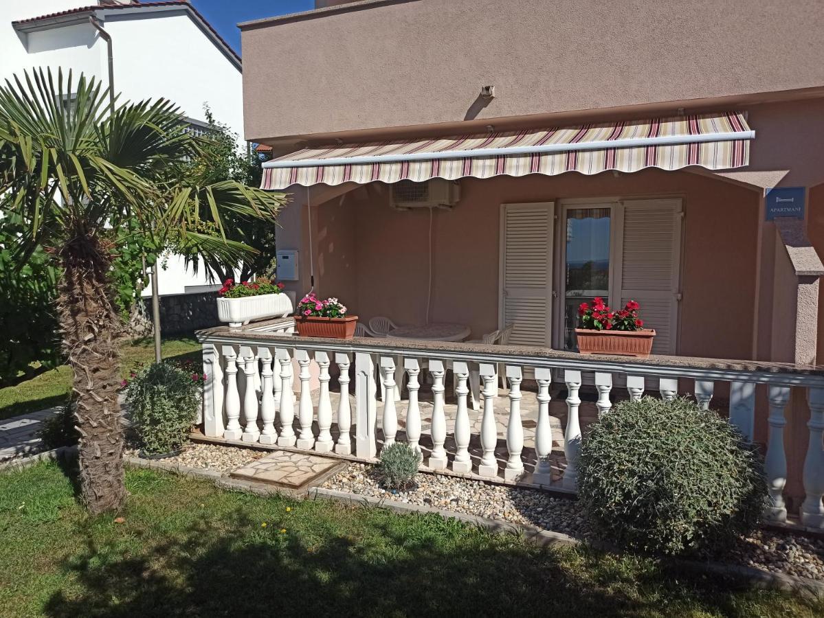 Apartmani Vesna Krk Town Exteriér fotografie