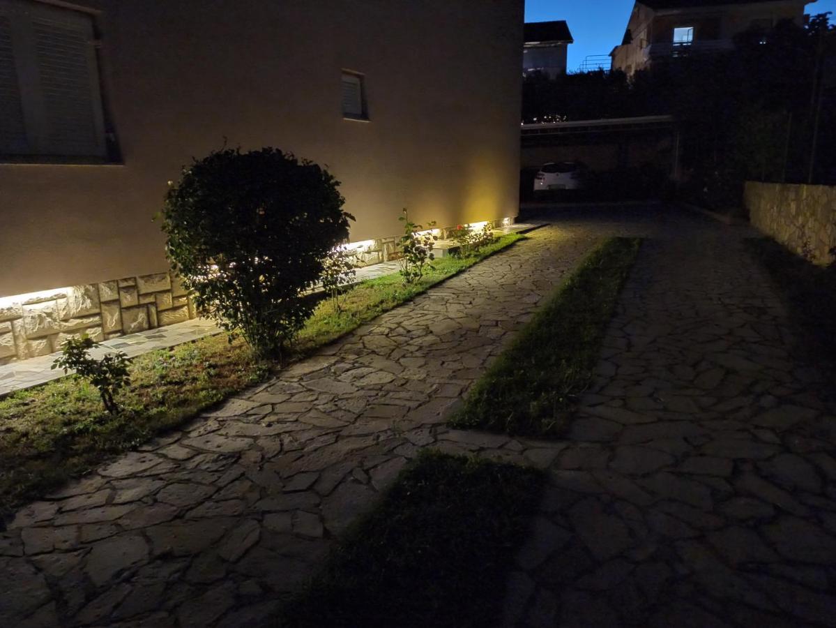 Apartmani Vesna Krk Town Exteriér fotografie