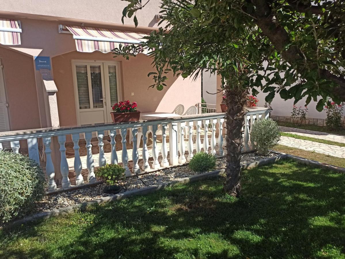 Apartmani Vesna Krk Town Exteriér fotografie
