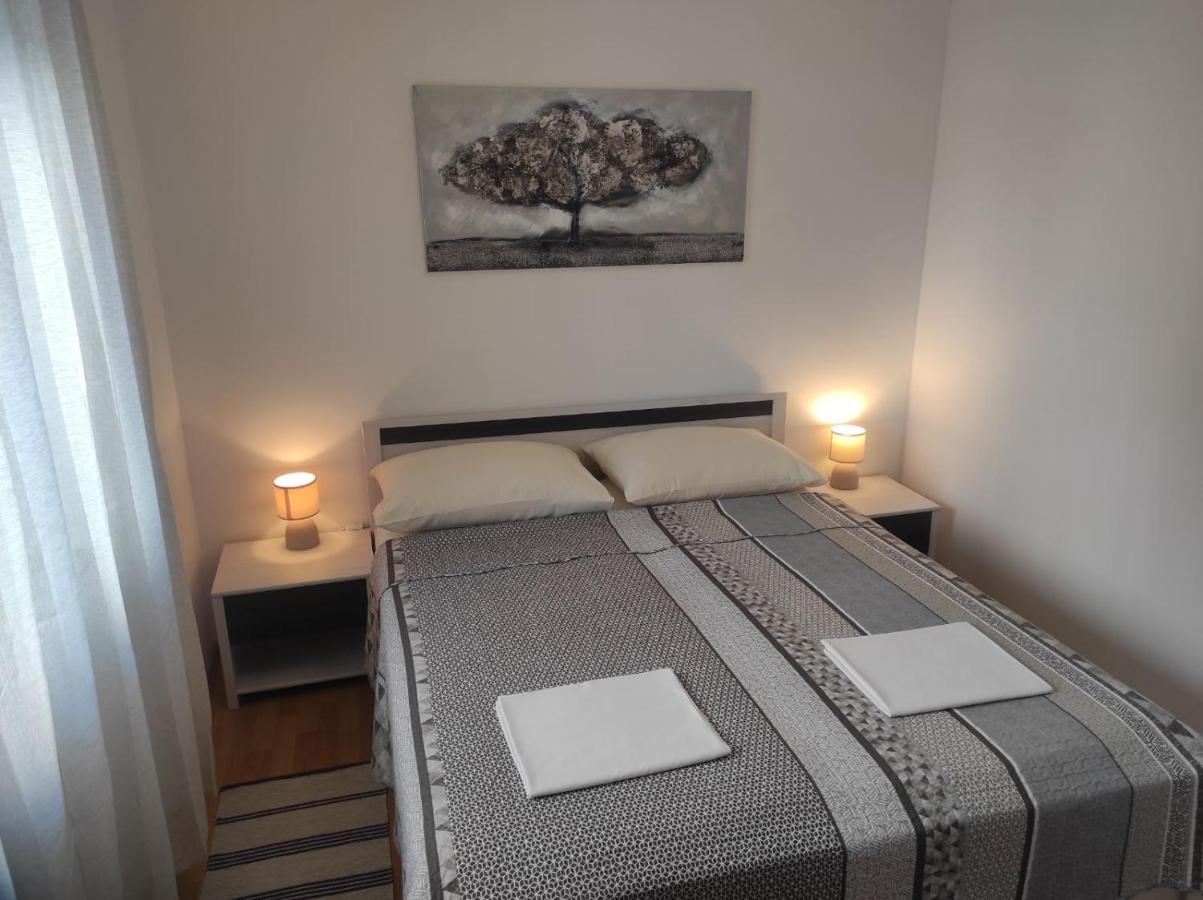 Apartmani Vesna Krk Town Exteriér fotografie