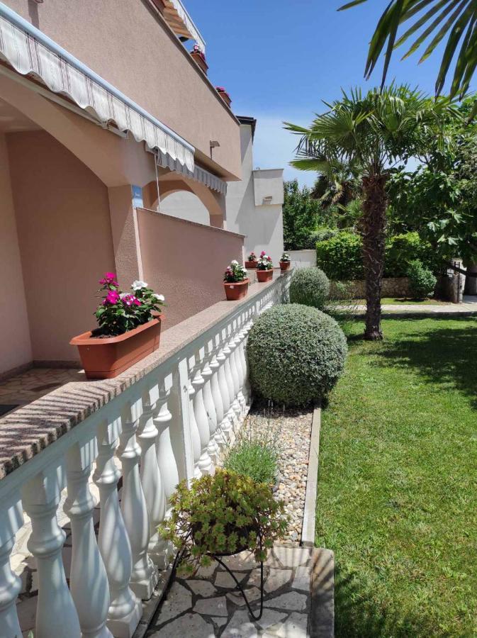 Apartmani Vesna Krk Town Exteriér fotografie