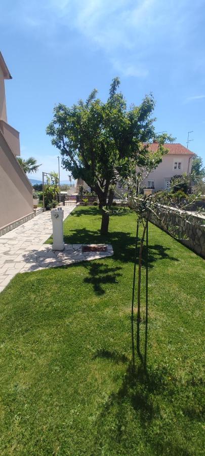 Apartmani Vesna Krk Town Exteriér fotografie